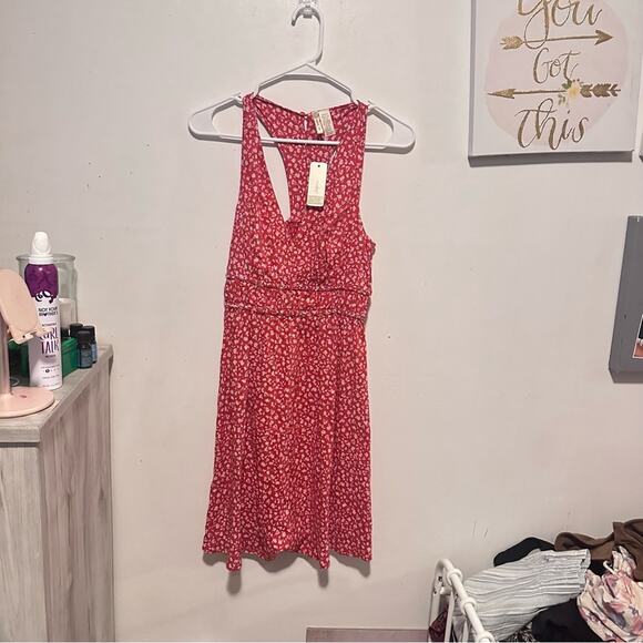 NWT JAPNA Red Floral racerback mini dress size Small Coastal ,boho, romantic - Picture 2 of 8